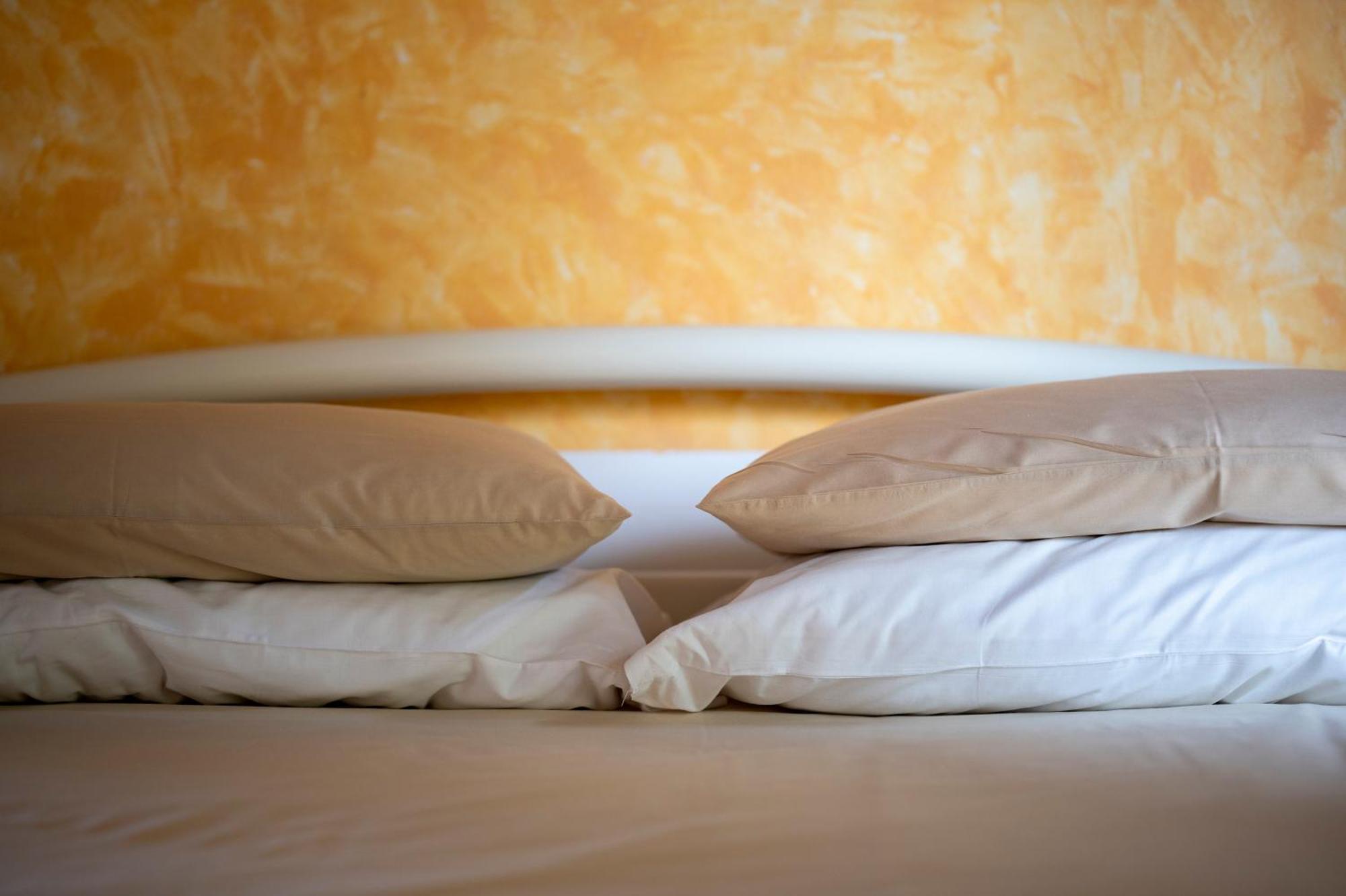 Residenza La Canonica Novilara Ngoại thất bức ảnh